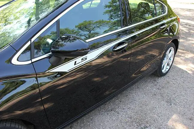 2016-2019 Chevy Cruze Overpass Graphic Kit