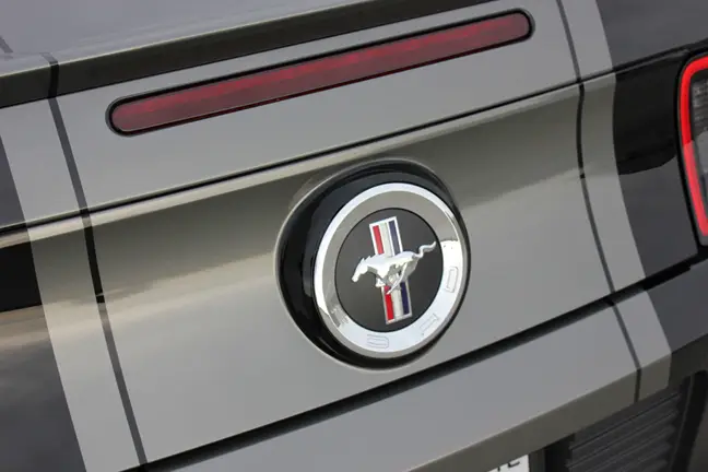 2013-2014 Ford Mustang Venom Graphic Kit - Image 2